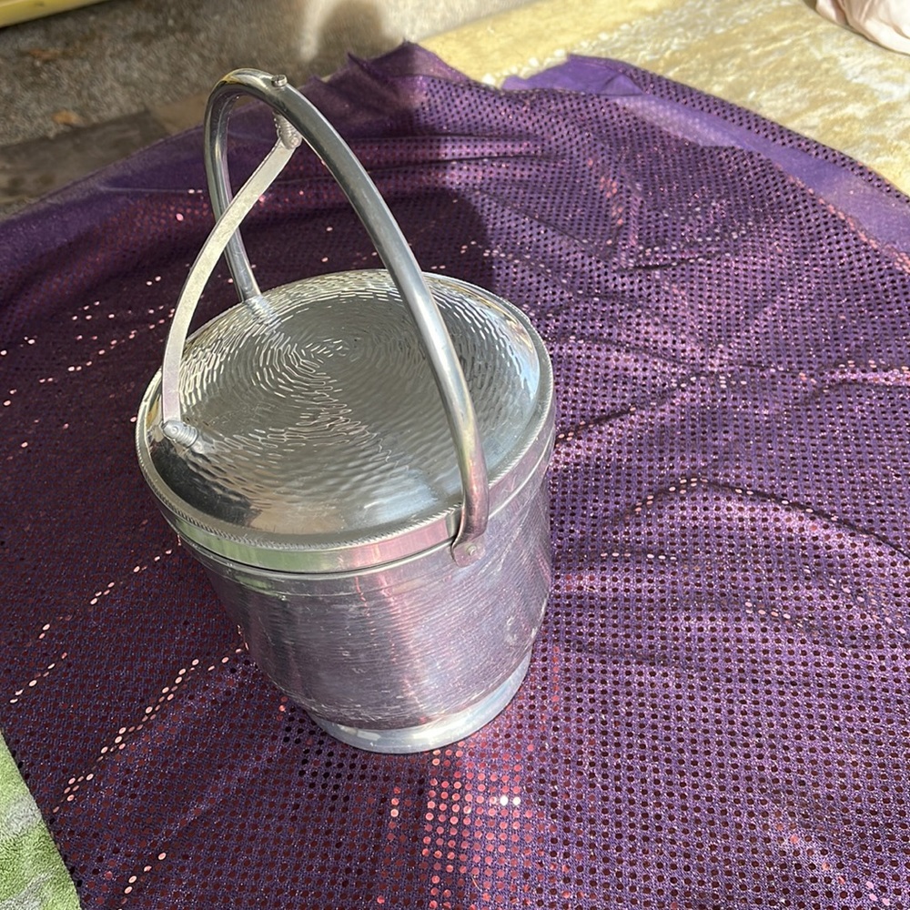 Ice Bucket - Picture 2 of 6